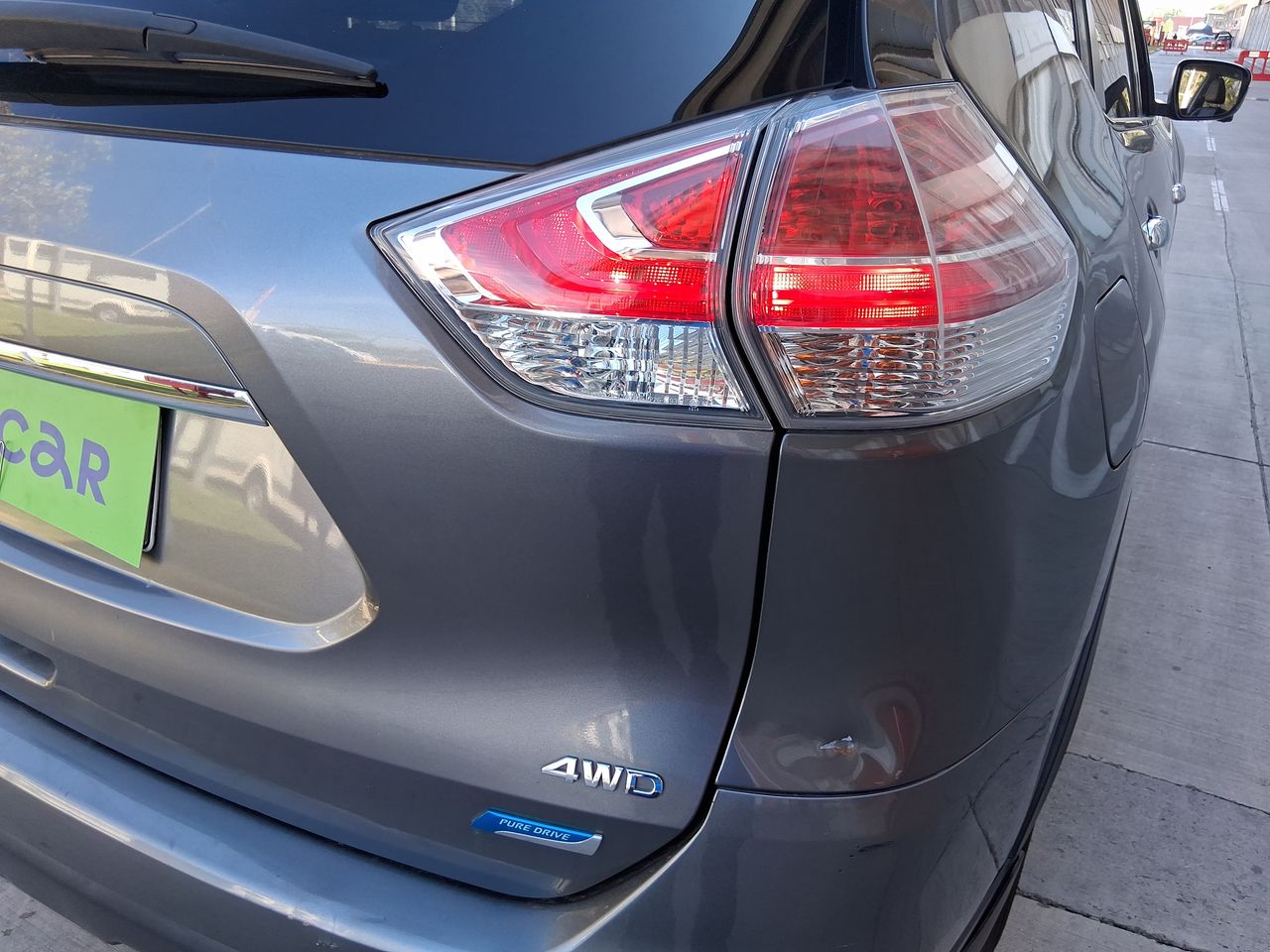 NISSAN - 16