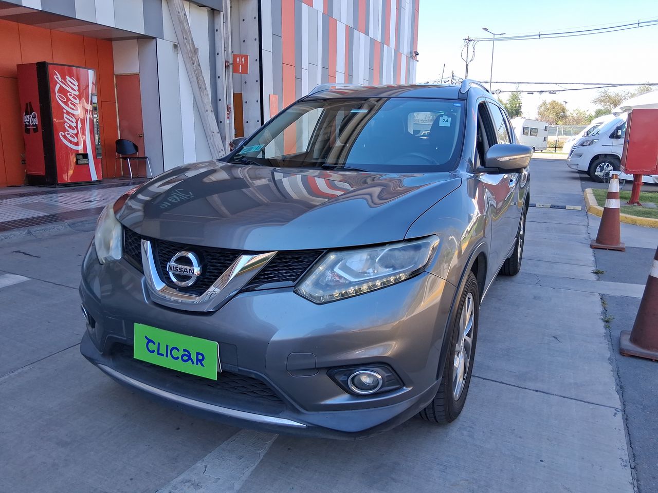 NISSAN - 2
