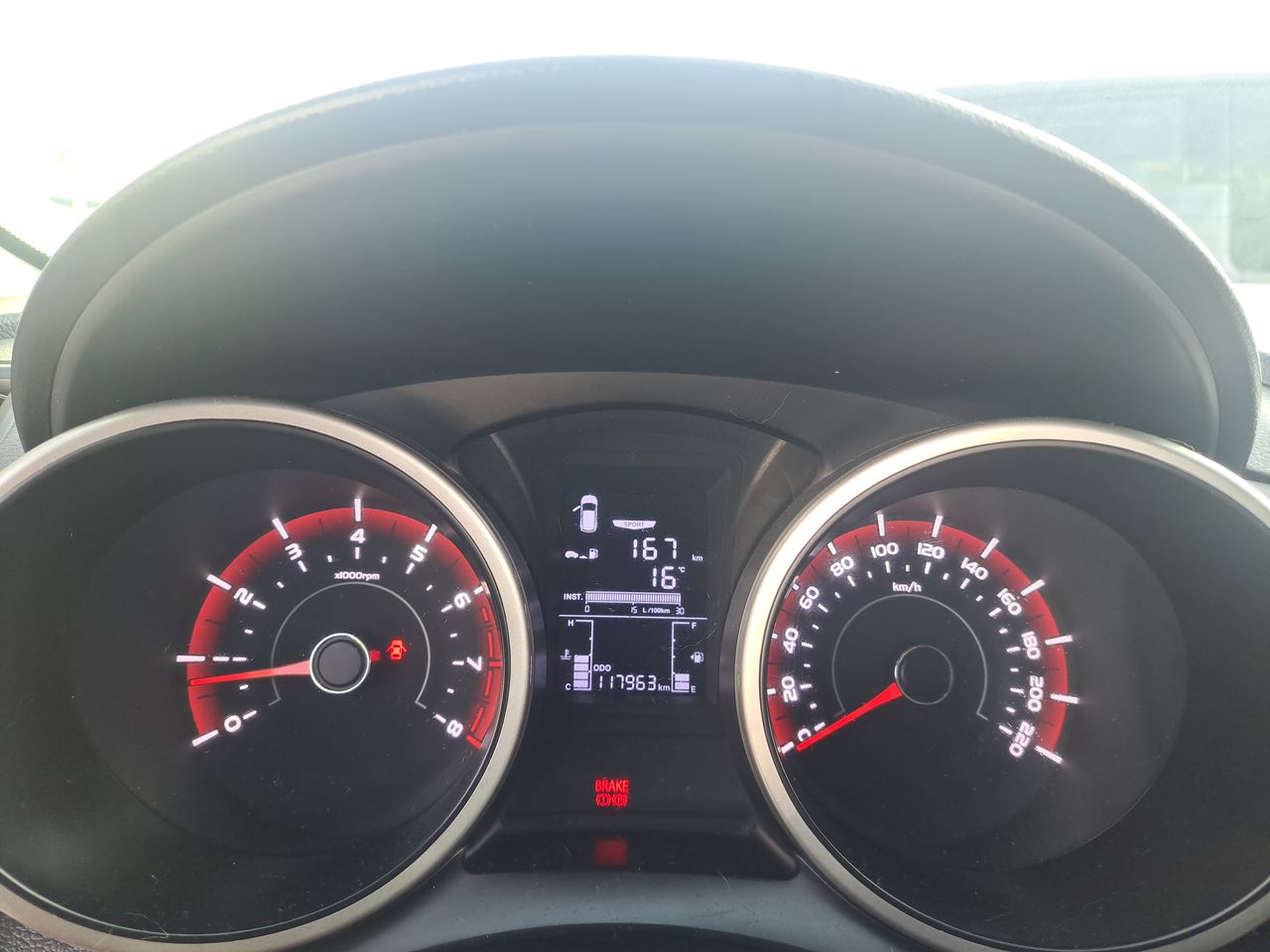 SSANGYONG - 27