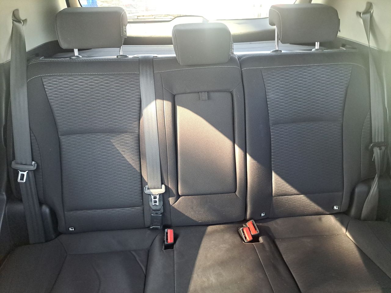 SSANGYONG - 33