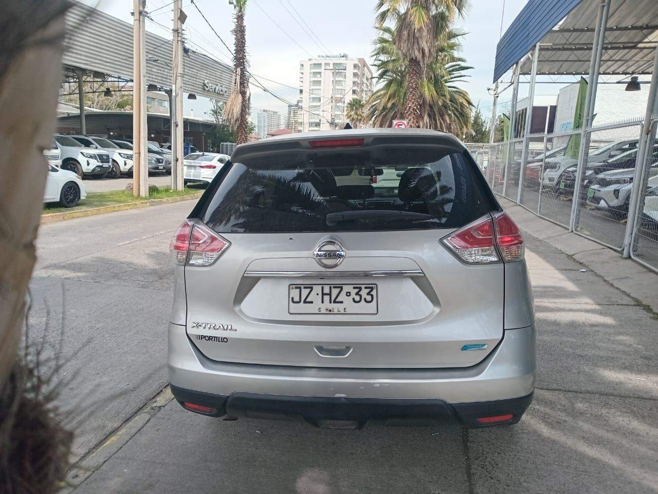 NISSAN - 5