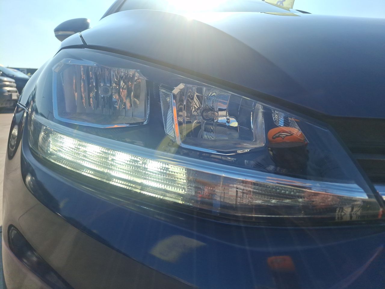 Volkswagen Golf — foto 11 de 23