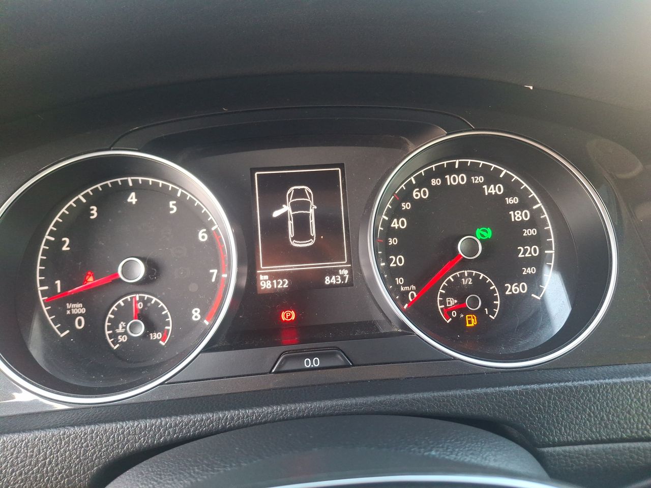 Volkswagen Golf — foto 18 de 23