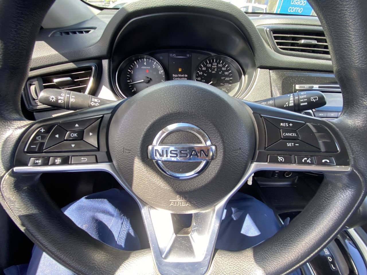 NISSAN - 24