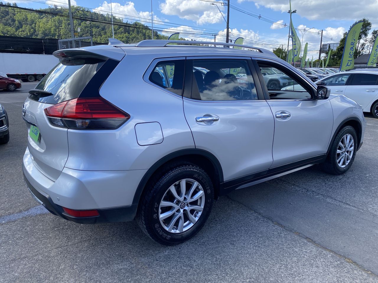 NISSAN - 6