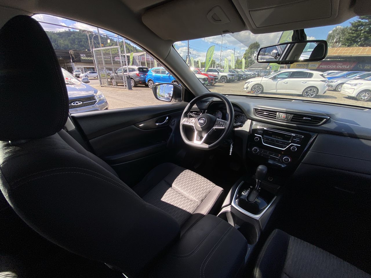 NISSAN - 15