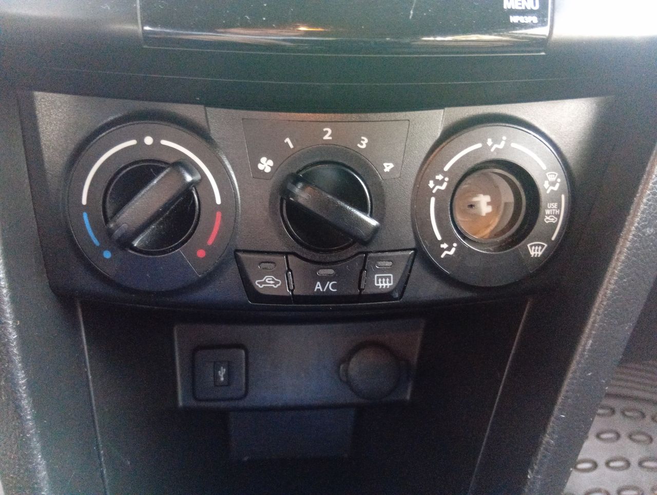 SUZUKI - 28