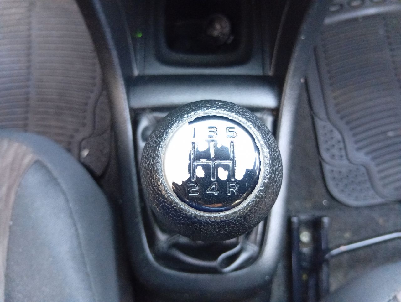 SUZUKI - 29