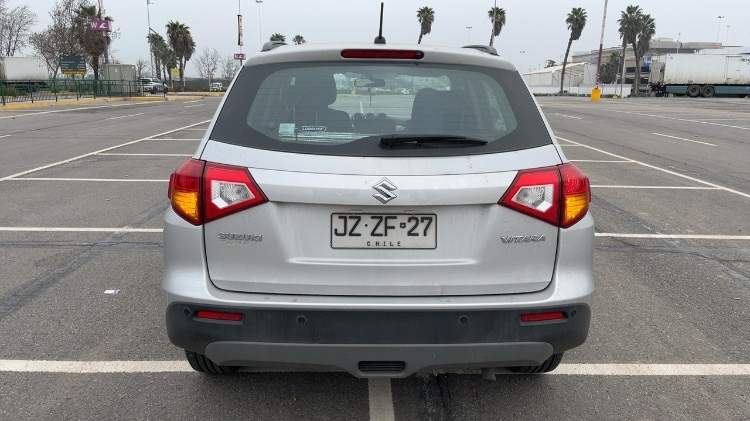 SUZUKI - 5