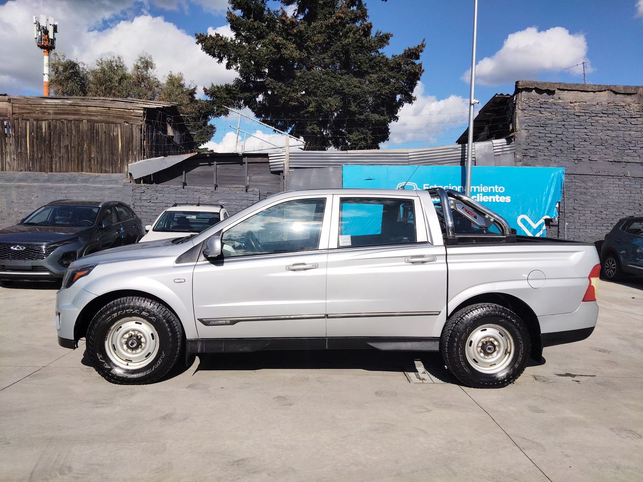 SSANGYONG - 4