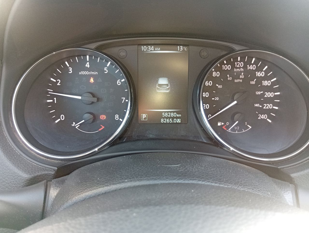 NISSAN - 25