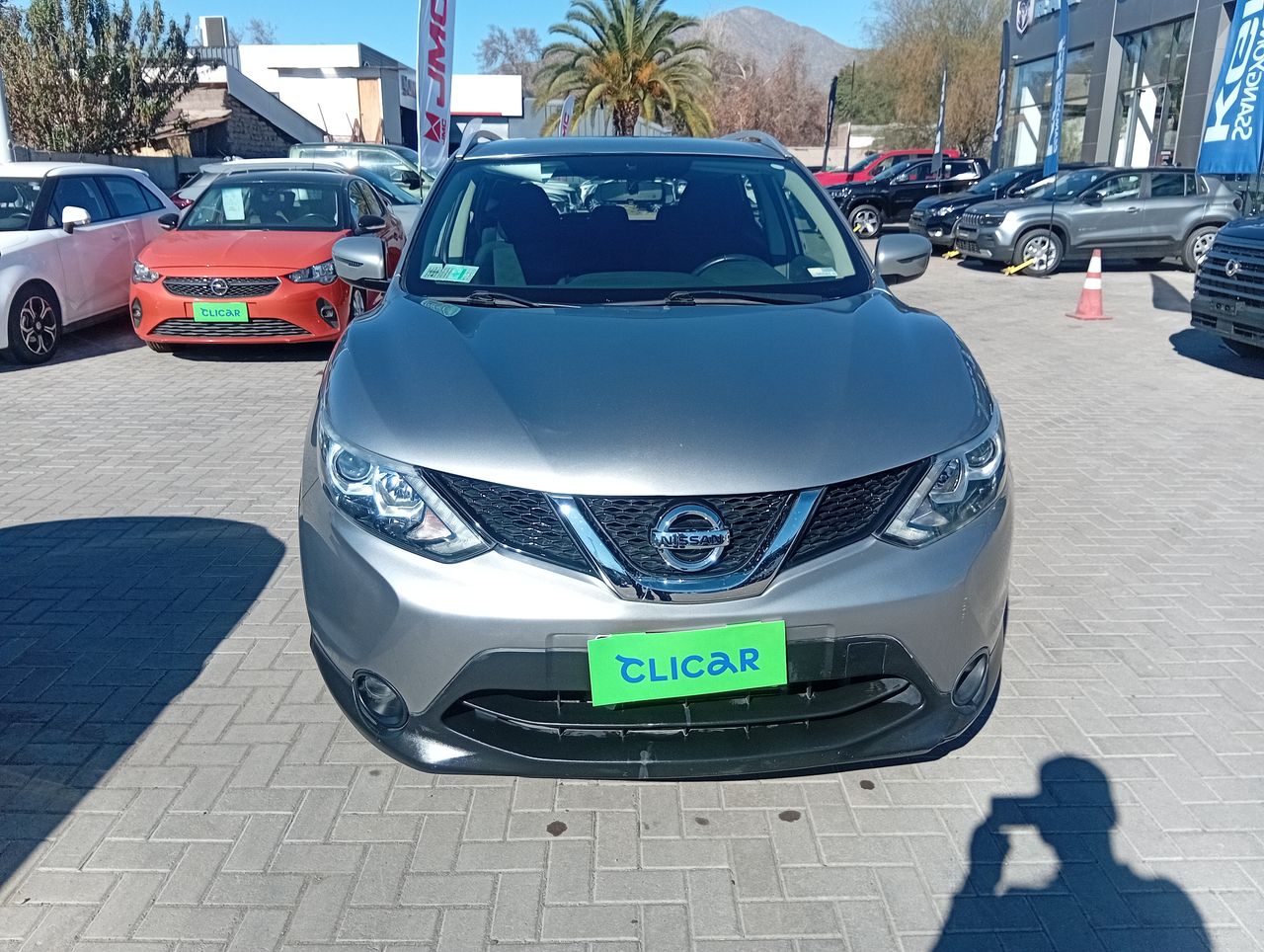 NISSAN - 2