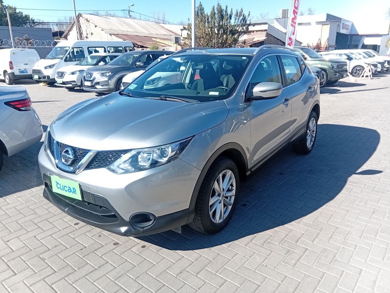 NISSAN - 3