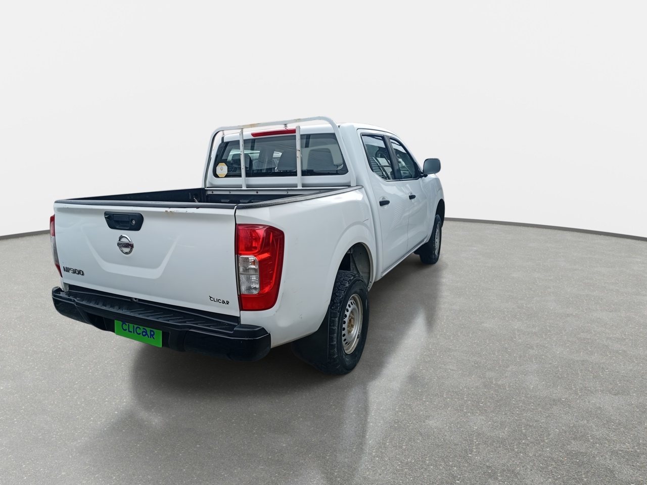 Nissan Np300 — foto 8 de 33