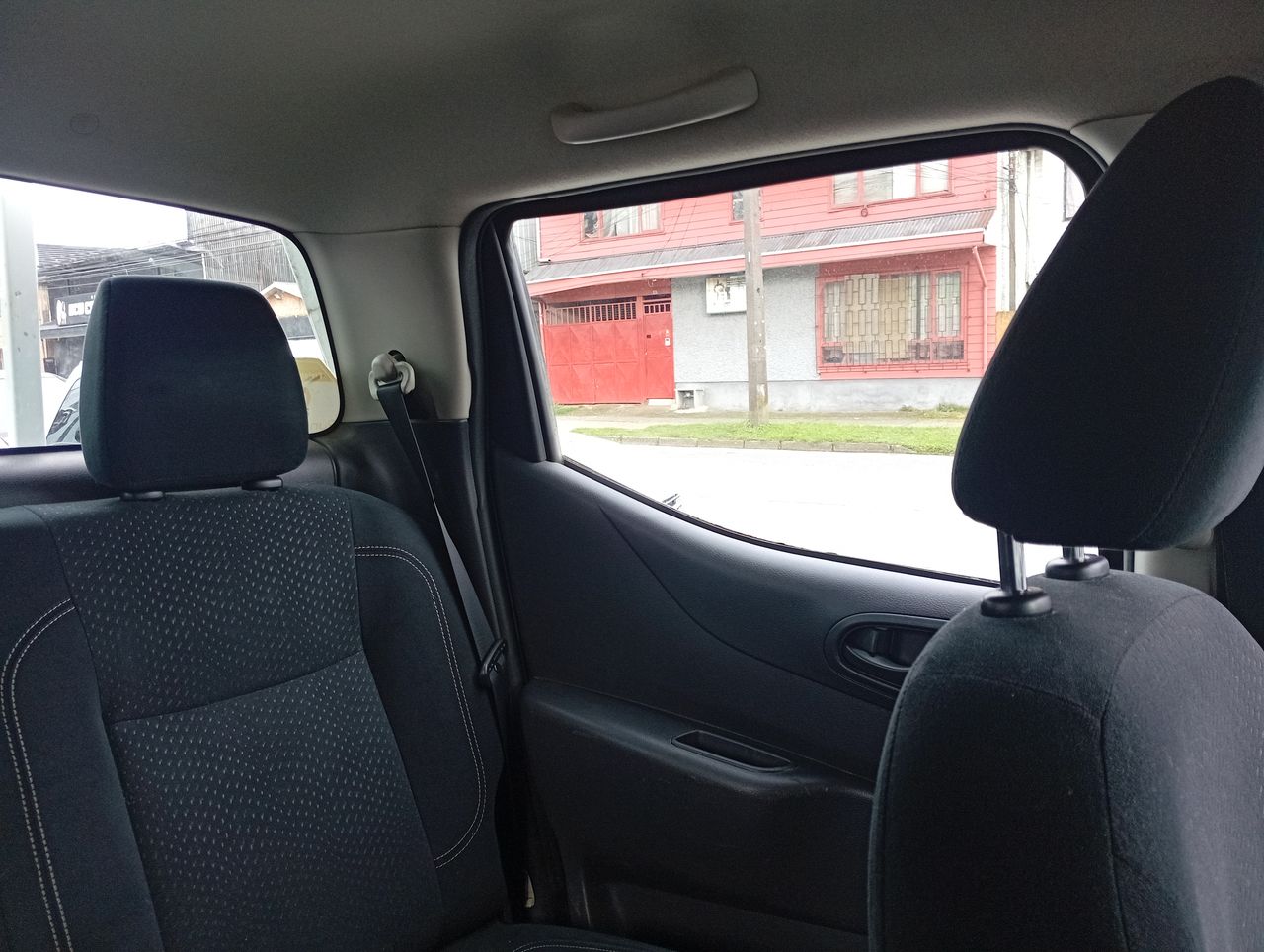 NISSAN - 5