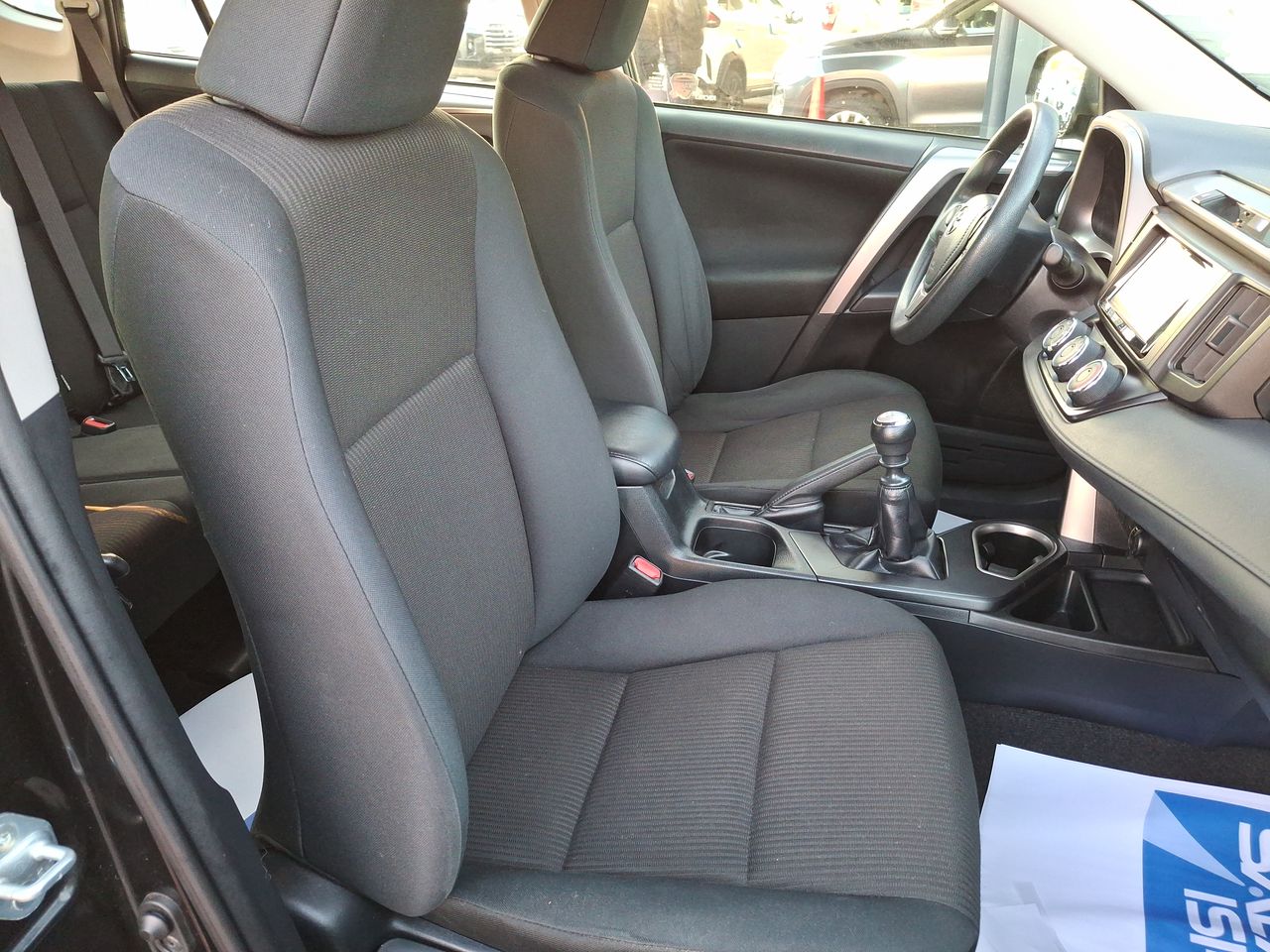 TOYOTA - 33