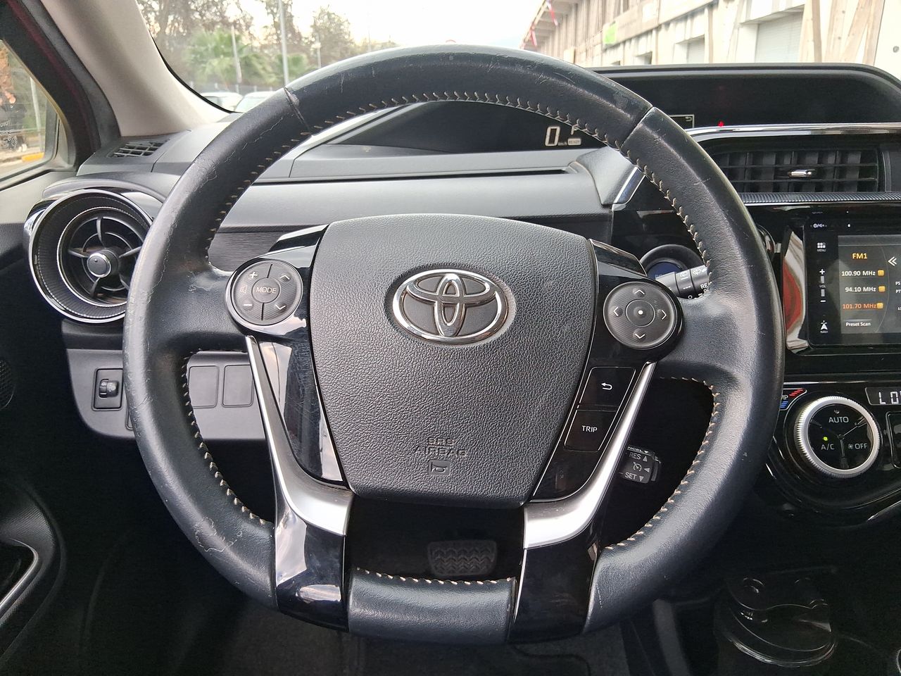 TOYOTA - 22