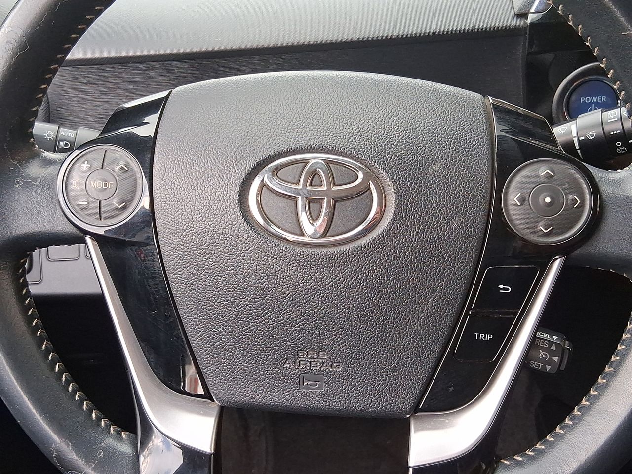 TOYOTA - 23