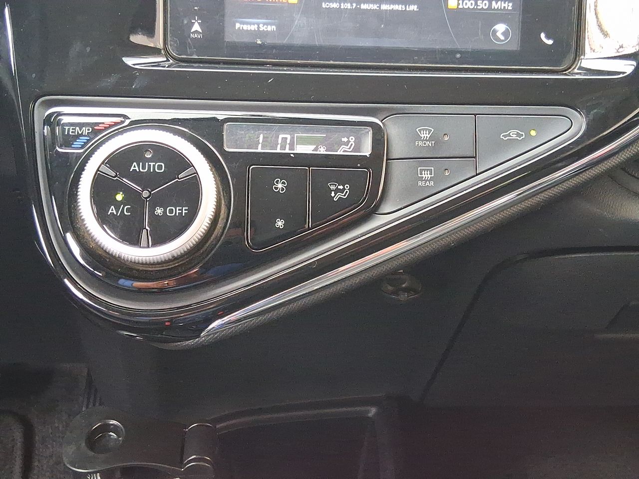 TOYOTA - 27