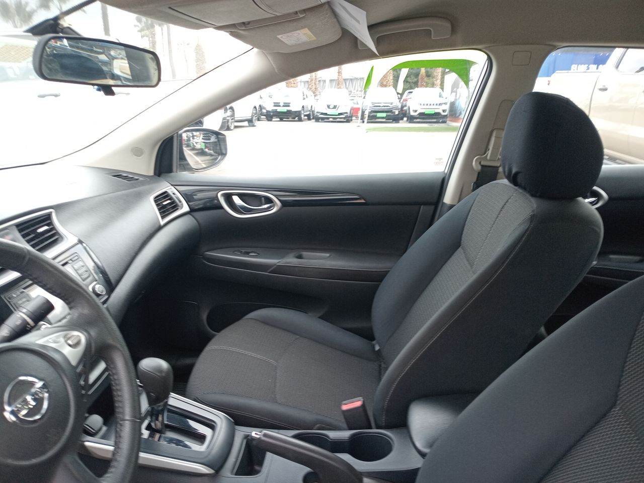 NISSAN - 2