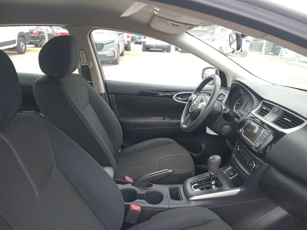 NISSAN - 6