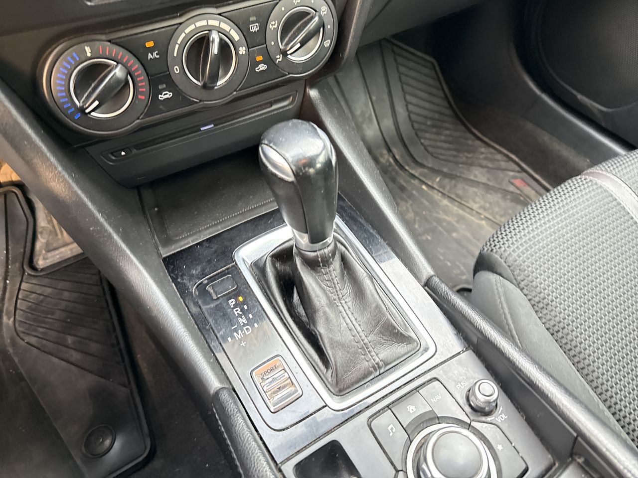 MAZDA - 30