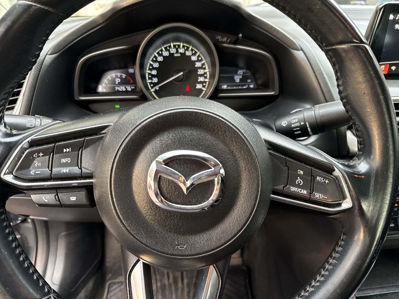 MAZDA - 25