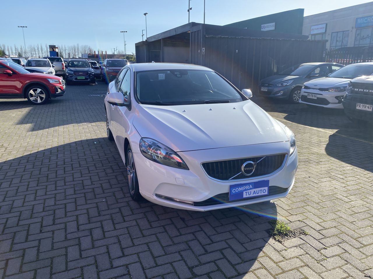 VOLVO - 2