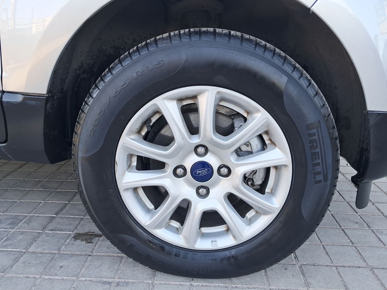 FORD - 17