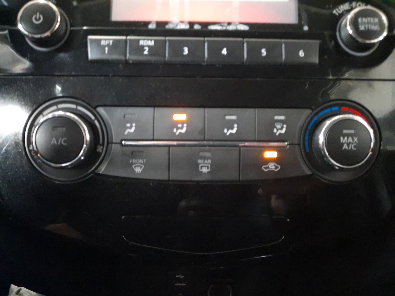 NISSAN - 22