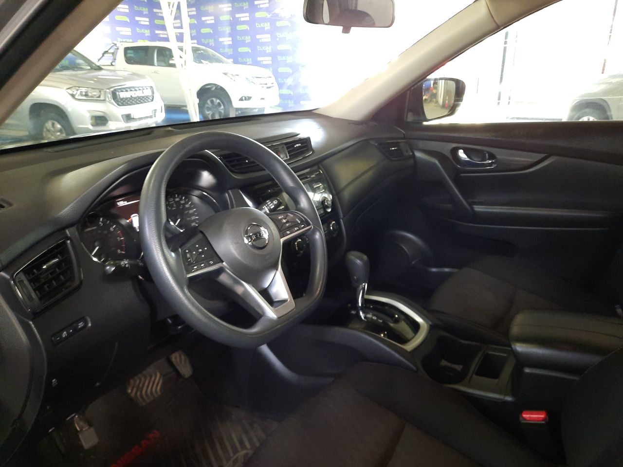NISSAN - 2