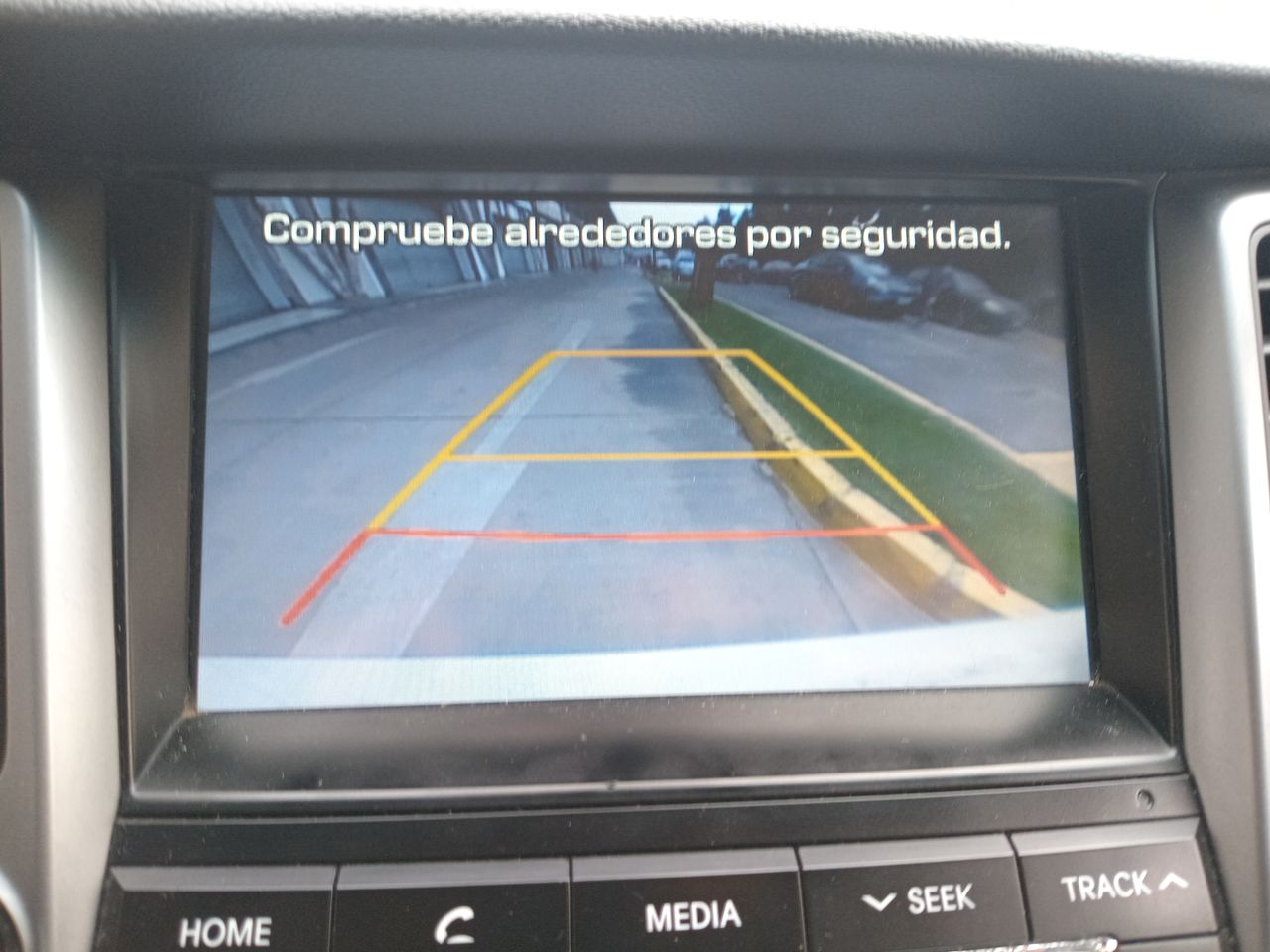 HYUNDAI - 27