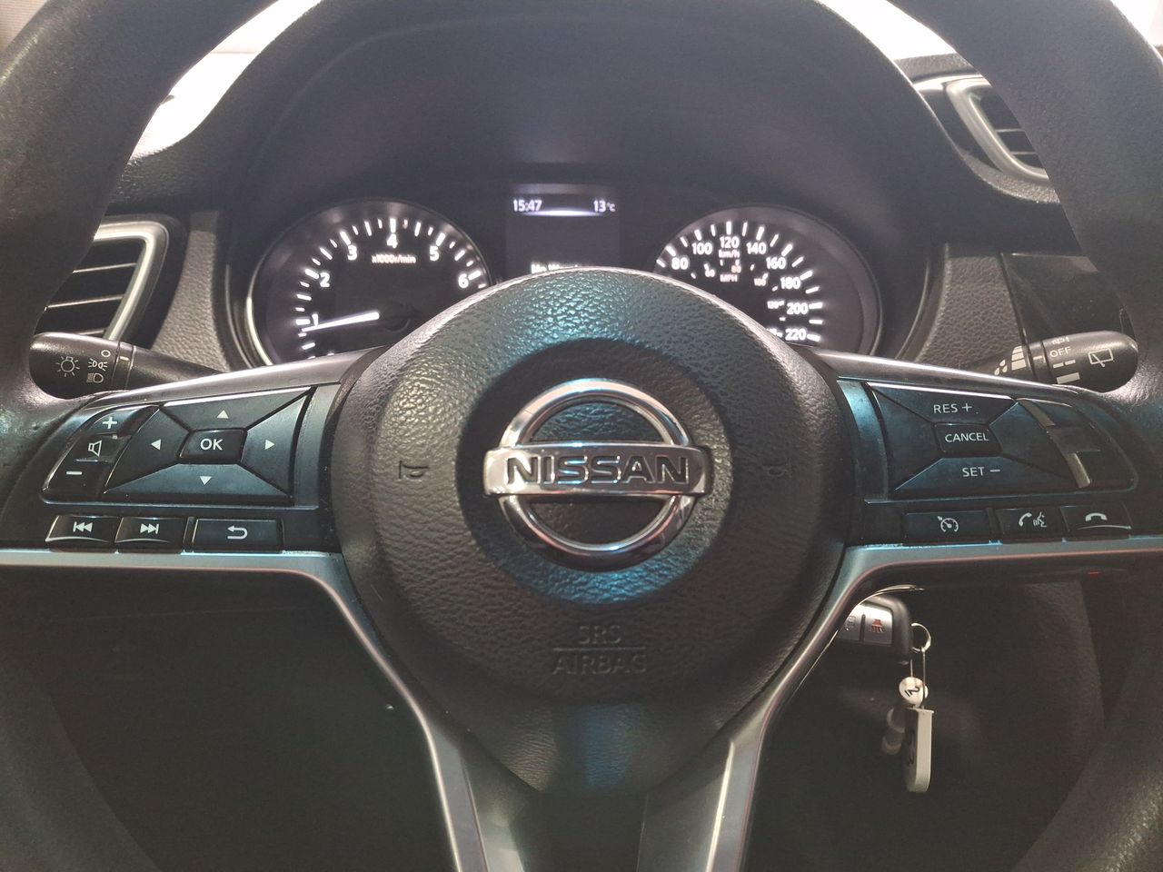 Nissan Qashqai — foto 25 de 32
