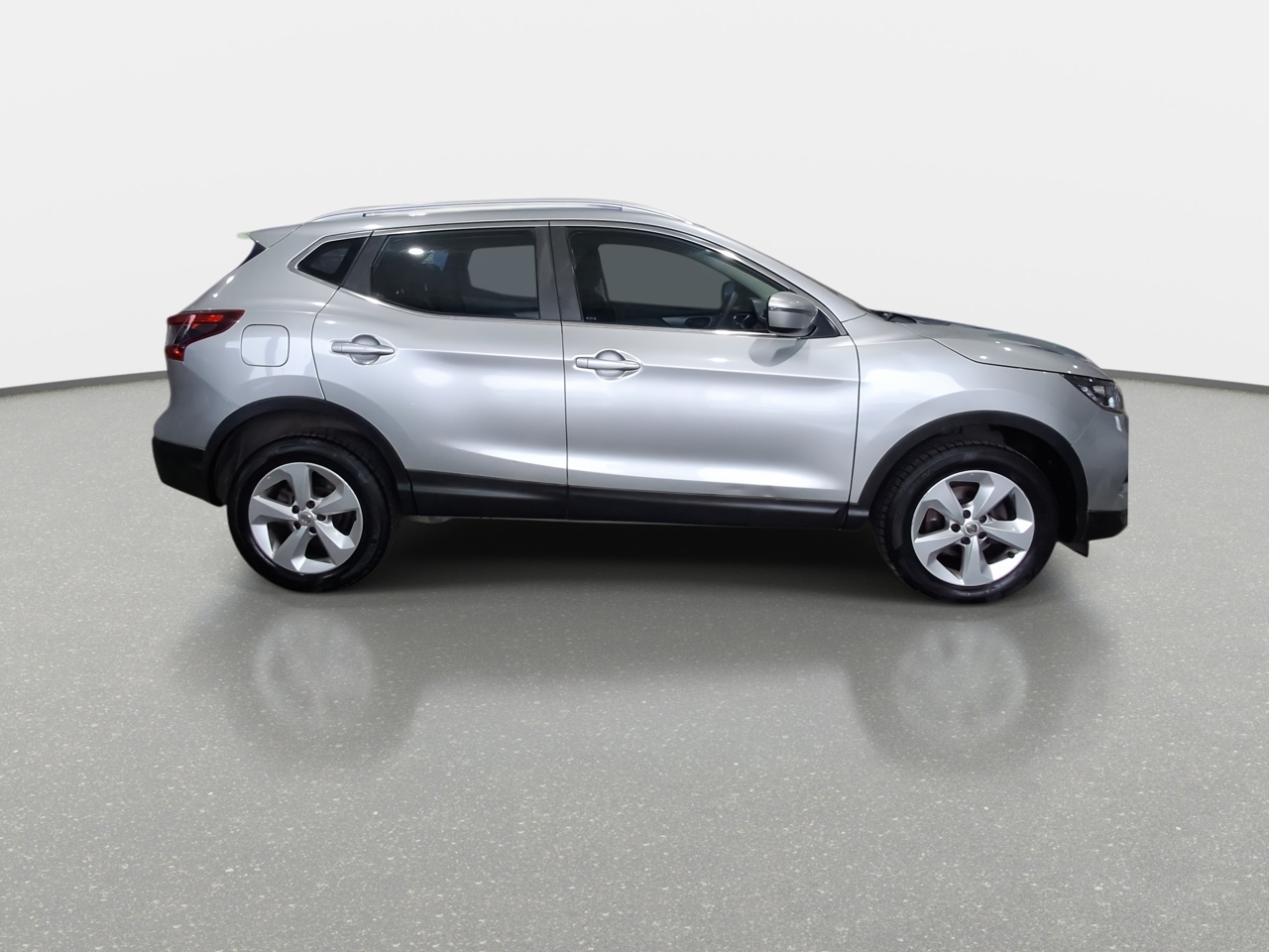 Nissan Qashqai — foto 9 de 32