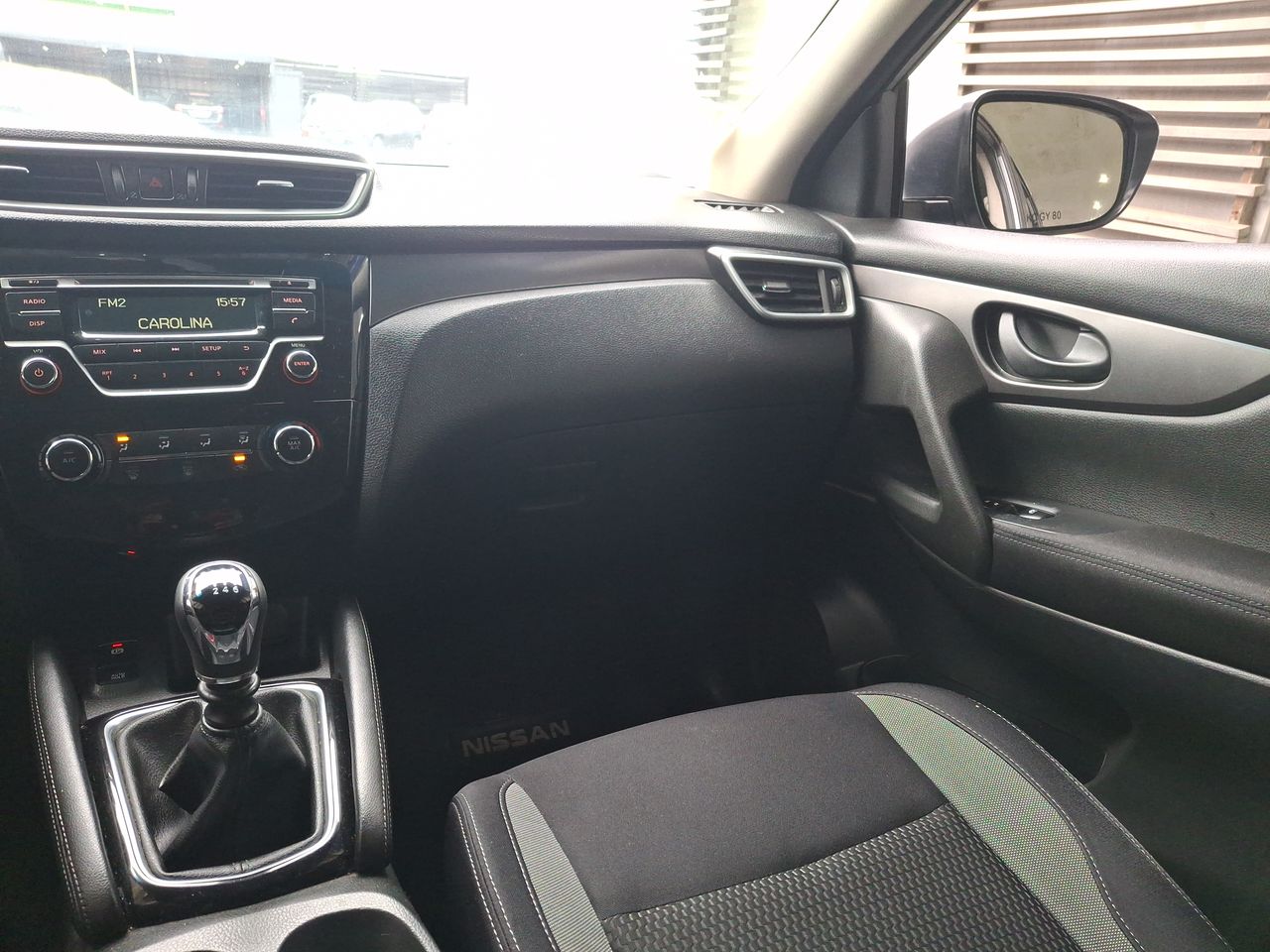 Nissan Qashqai — foto 11 de 32
