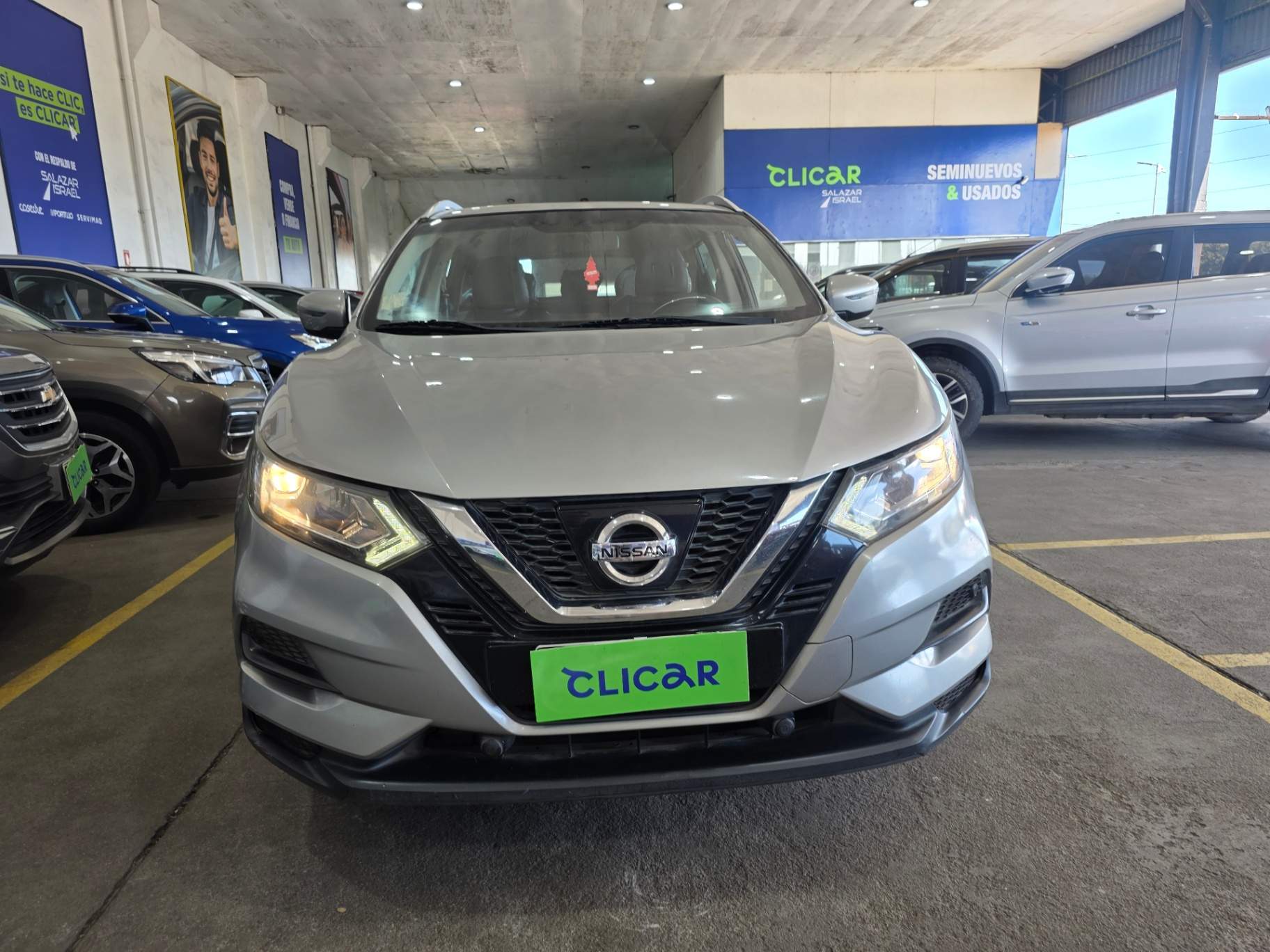 NISSAN - 2