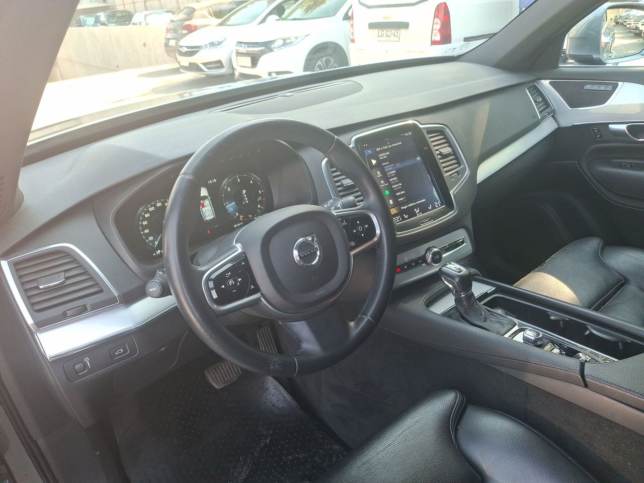 VOLVO - 30