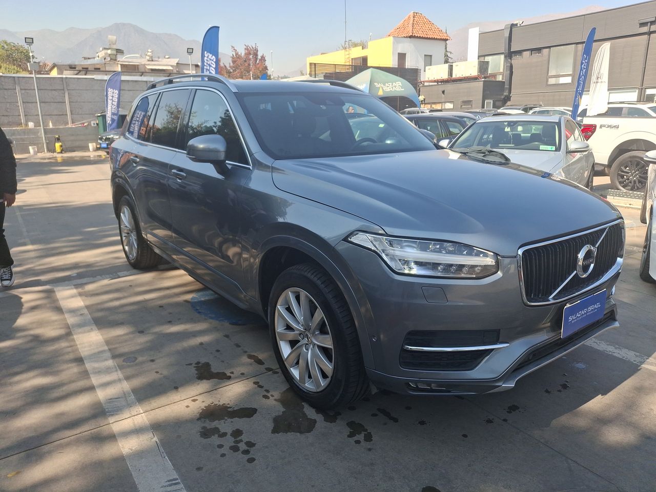 VOLVO - 1