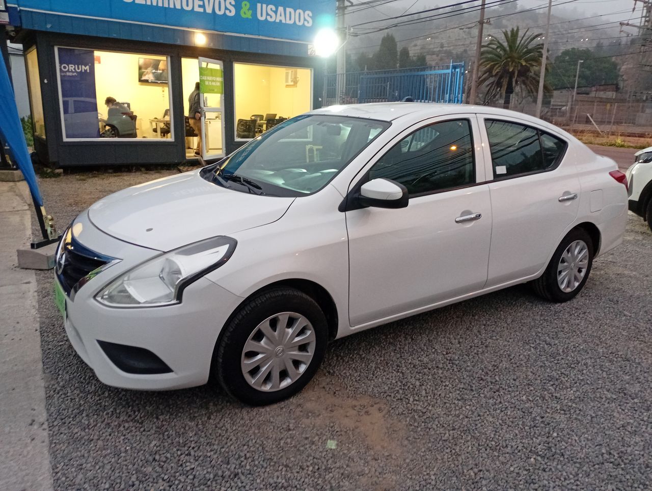 NISSAN - 3