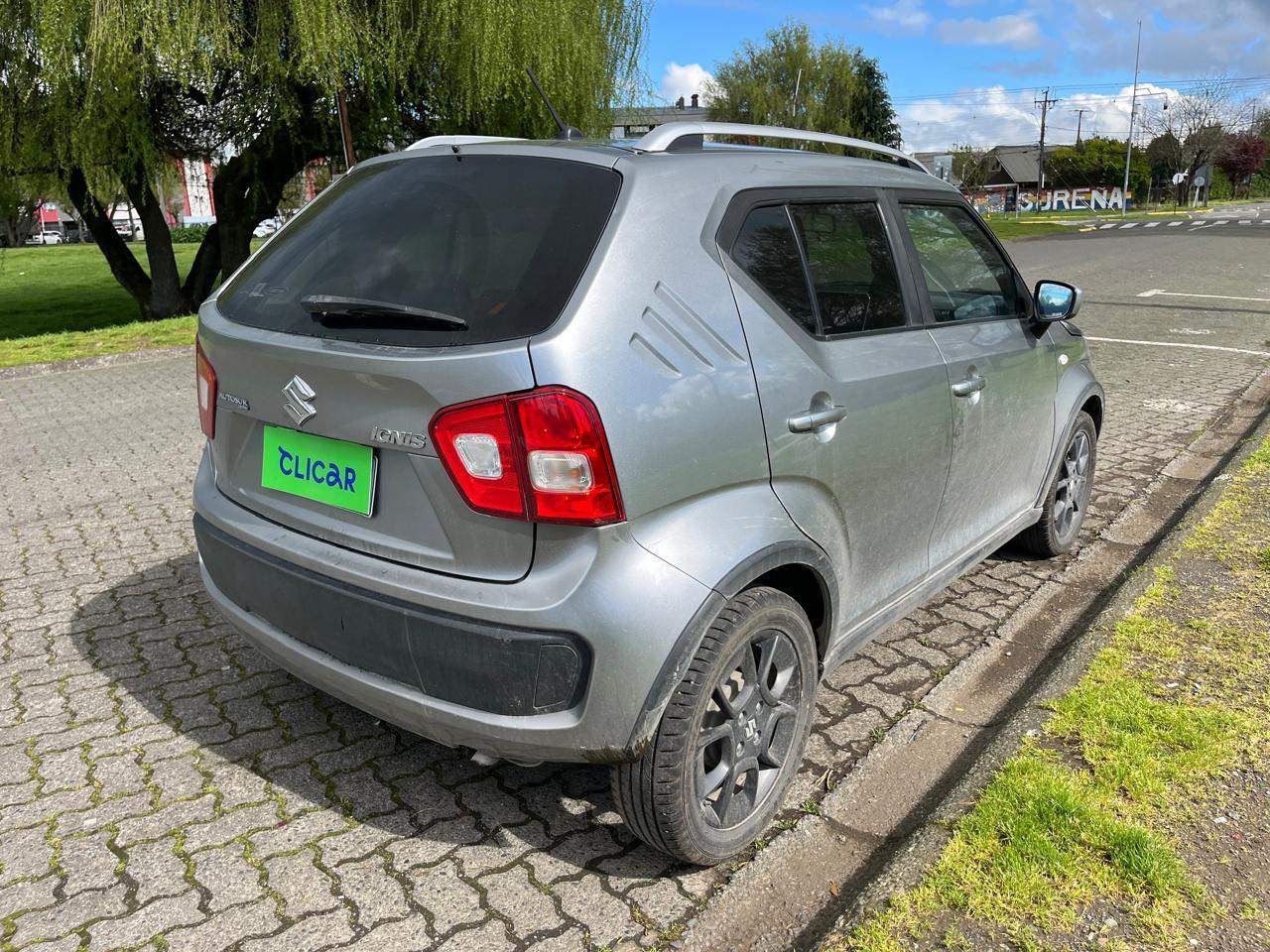 SUZUKI - 4