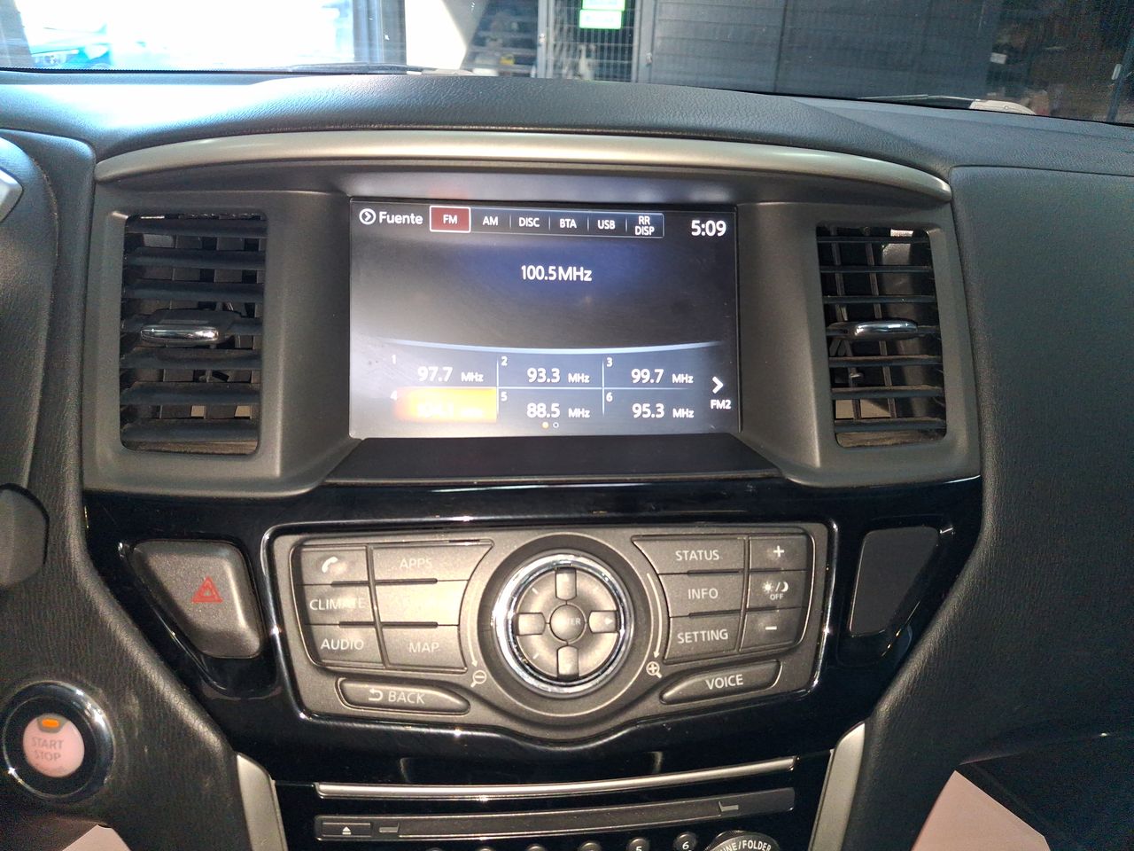 NISSAN - 29