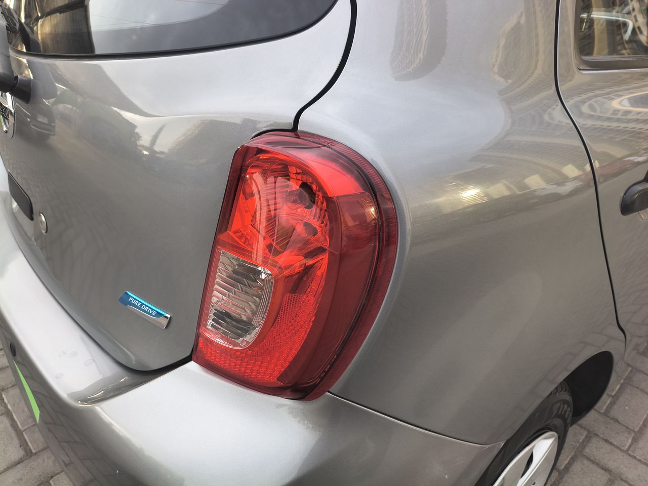 NISSAN - 20