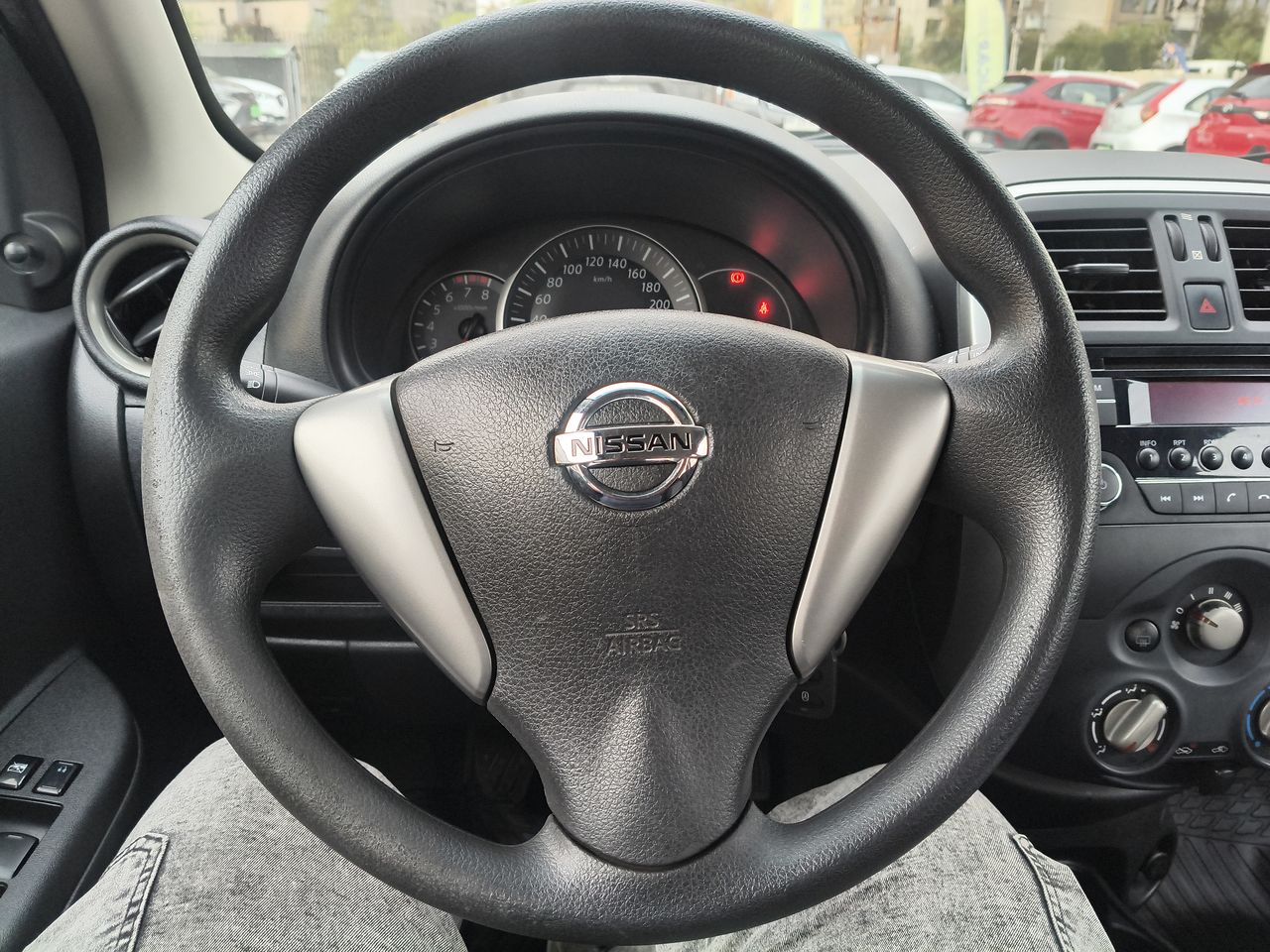NISSAN - 22