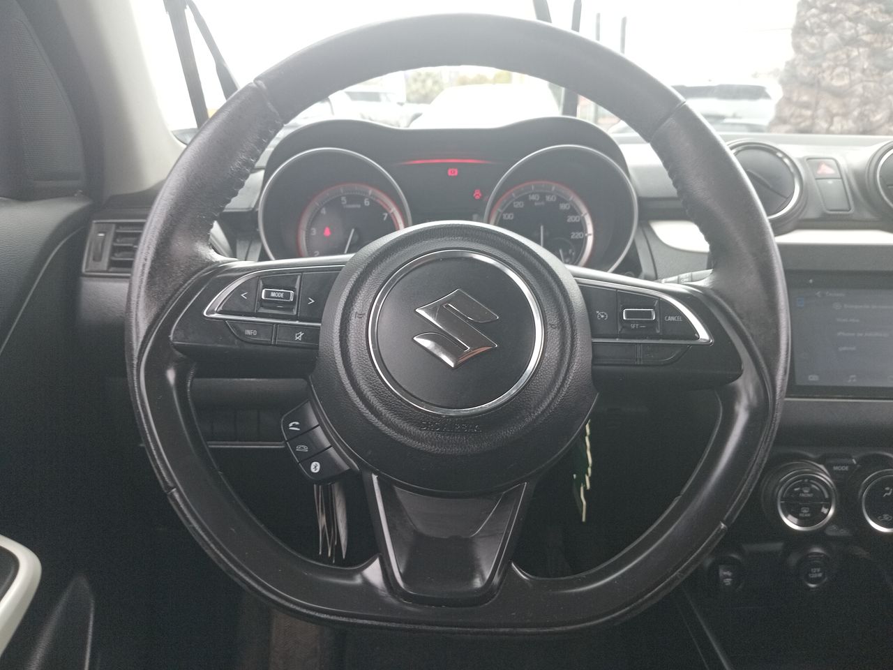 SUZUKI - 25