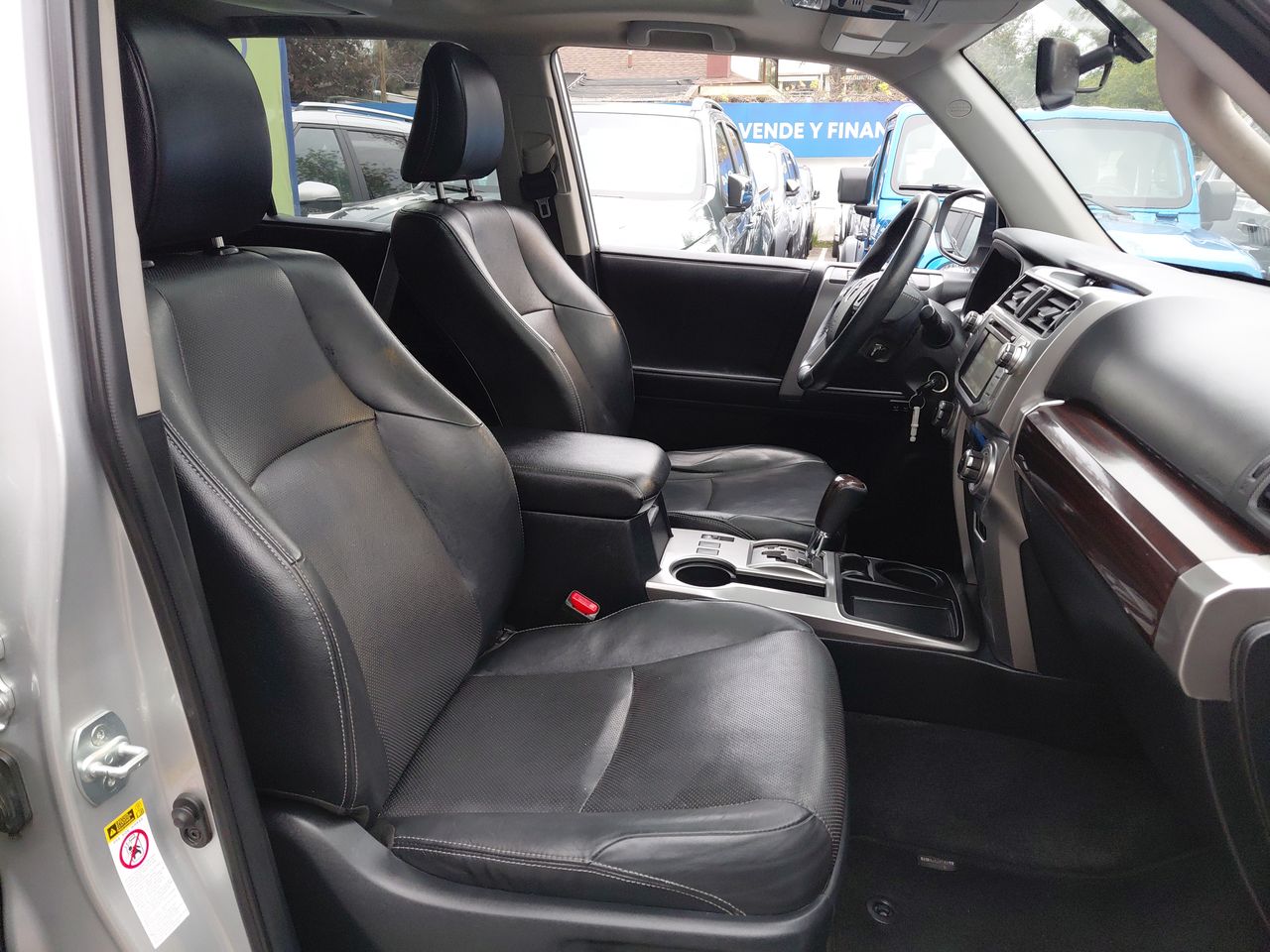 Toyota 4Runner — foto 34 de 36