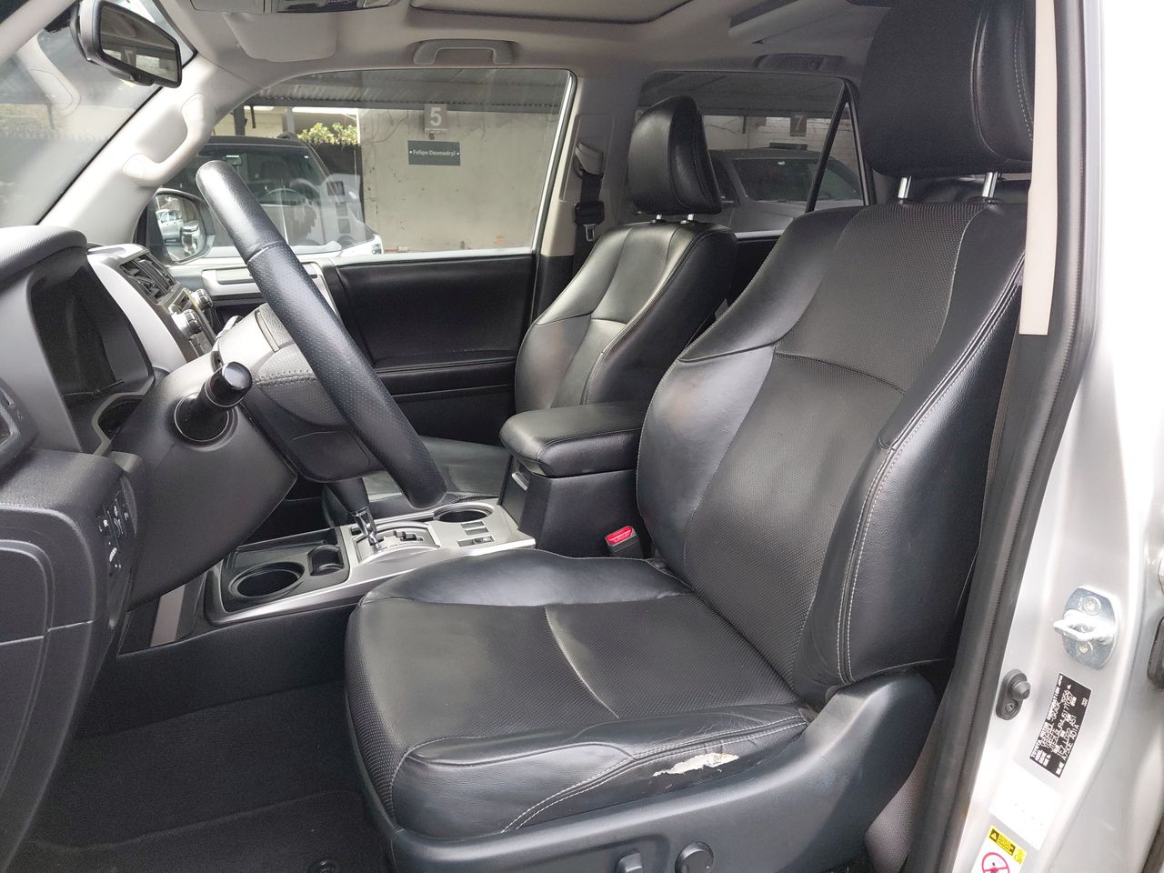 Toyota 4Runner — foto 24 de 36