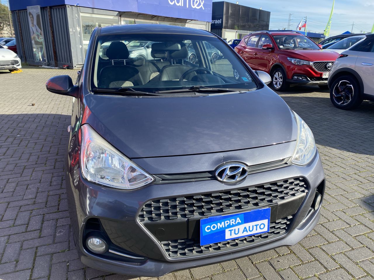 HYUNDAI - 2