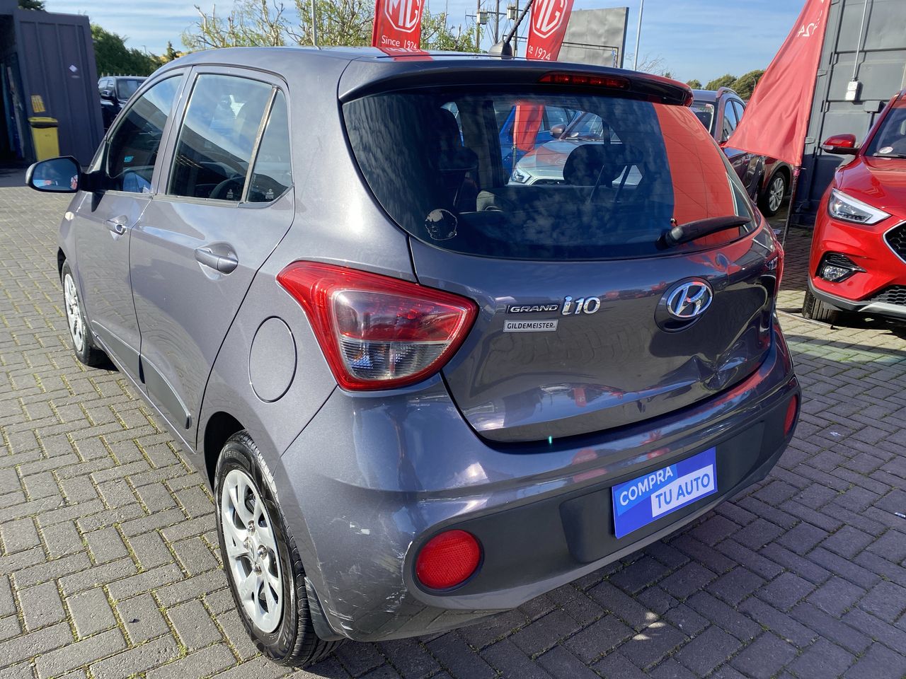 HYUNDAI - 5