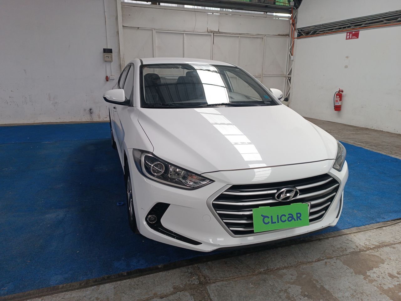 HYUNDAI - 2