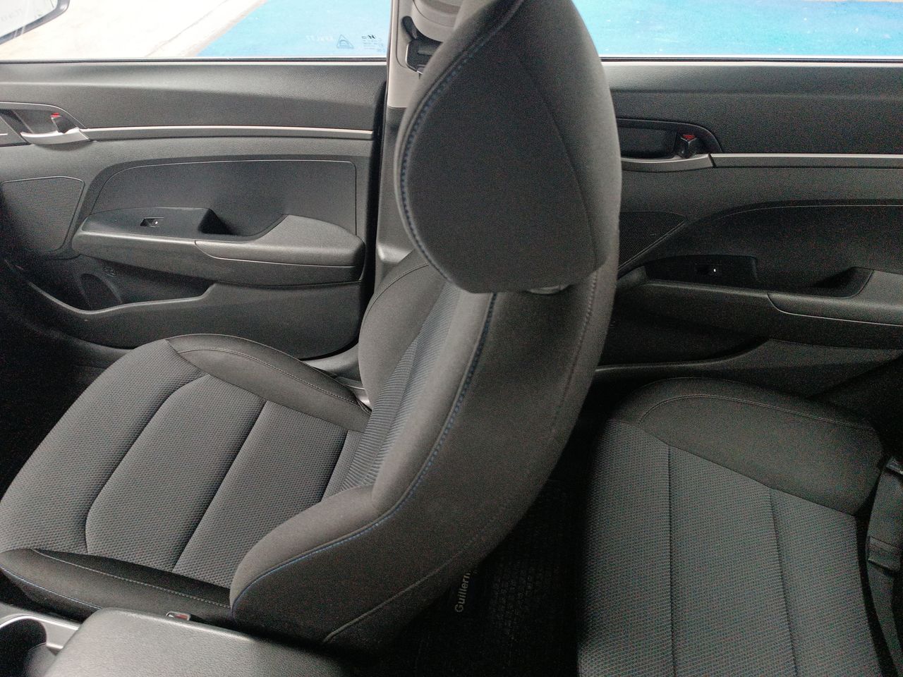 HYUNDAI - 11